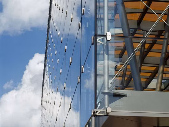 Igu Dgu Heatproof/Double Glazed Glazing/Low Iron Laminated Tempered /Sound Proof/Low-E Insulated Hollow Reflective Glass Curtain Wall/Window/Facades/Skylights